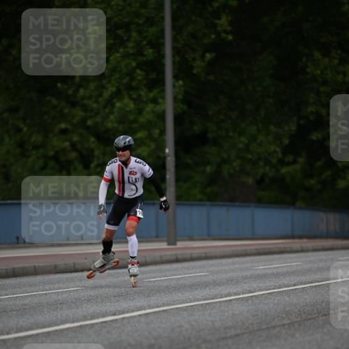 29.06.2025 - hella hamburg halbmarathon Dr. Thomas Lammeyer http://msf.ph/oto/8138449 29.06.2025 09:01:53 Kennedybrücke  meine-sportfotos.de