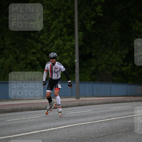 29.06.2025 - hella hamburg halbmarathon Dr. Thomas Lammeyer http://msf.ph/oto/8138450 29.06.2025 09:01:53 Kennedybrücke  meine-sportfotos.de