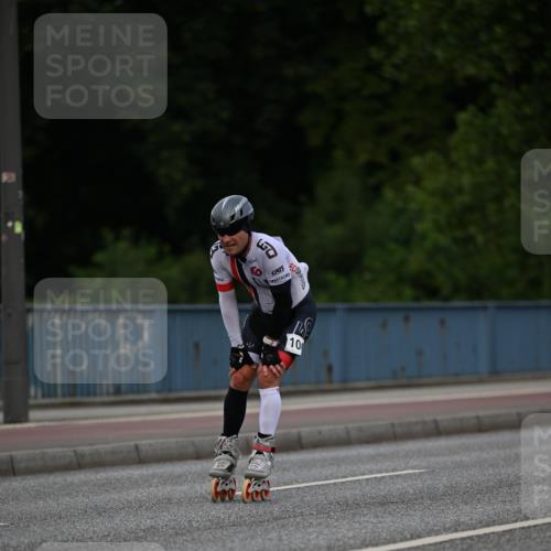 29.06.2025 - hella hamburg halbmarathon Dr. Thomas Lammeyer http://msf.ph/oto/8138460 29.06.2025 09:01:54 Kennedybrücke  meine-sportfotos.de