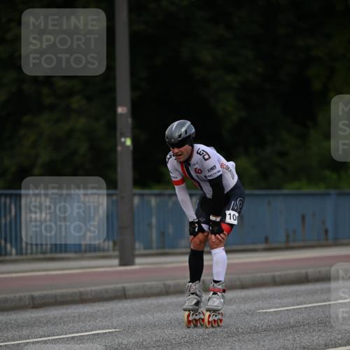 29.06.2025 - hella hamburg halbmarathon Dr. Thomas Lammeyer http://msf.ph/oto/8138463 29.06.2025 09:01:54 Kennedybrücke  meine-sportfotos.de