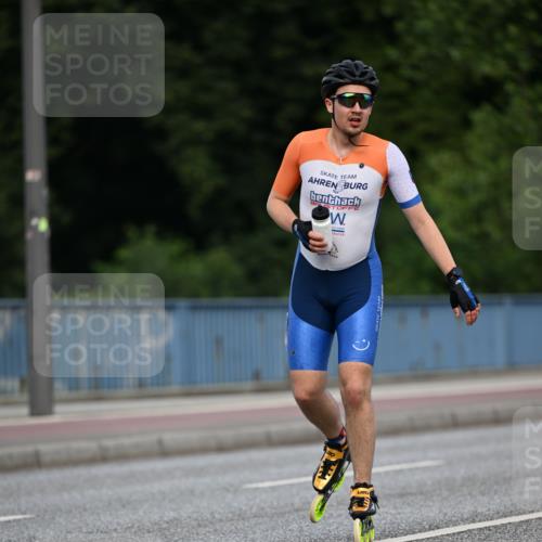 29.06.2025 - hella hamburg halbmarathon Dr. Thomas Lammeyer http://msf.ph/oto/8138467 29.06.2025 08:51:00 Kennedybrücke  meine-sportfotos.de