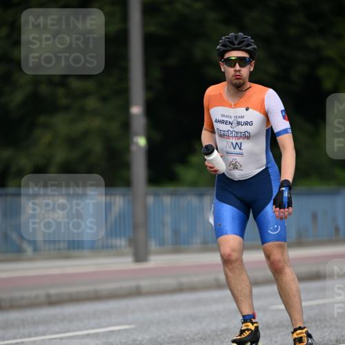 29.06.2025 - hella hamburg halbmarathon Dr. Thomas Lammeyer http://msf.ph/oto/8138469 29.06.2025 08:51:01 Kennedybrücke  meine-sportfotos.de