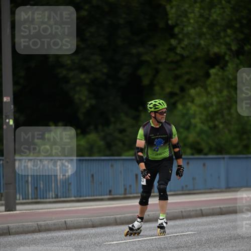 29.06.2025 - hella hamburg halbmarathon Dr. Thomas Lammeyer http://msf.ph/oto/8138487 29.06.2025 09:02:14 Kennedybrücke  meine-sportfotos.de
