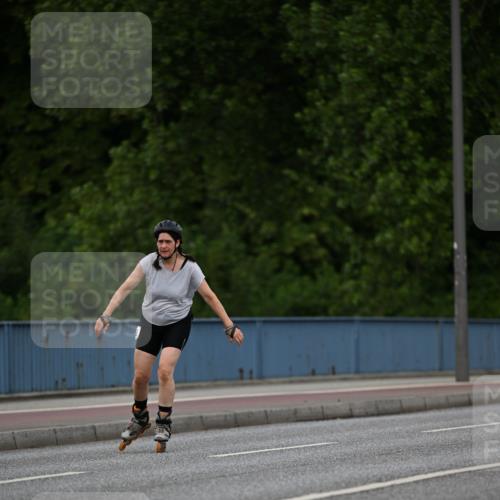 29.06.2025 - hella hamburg halbmarathon Dr. Thomas Lammeyer http://msf.ph/oto/8138512 29.06.2025 09:02:17 Kennedybrücke  meine-sportfotos.de