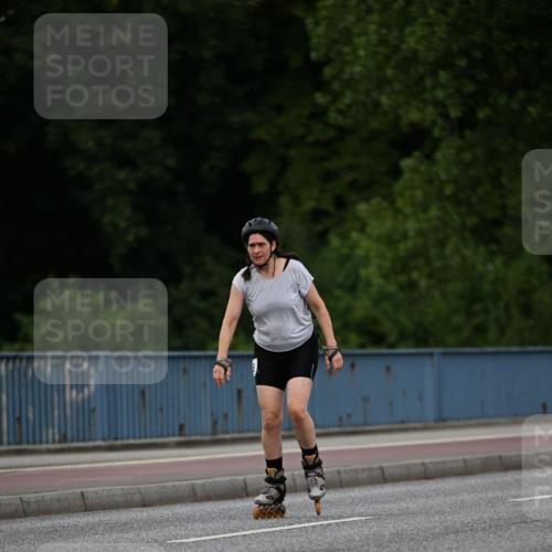 29.06.2025 - hella hamburg halbmarathon Dr. Thomas Lammeyer http://msf.ph/oto/8138518 29.06.2025 09:02:18 Kennedybrücke  meine-sportfotos.de