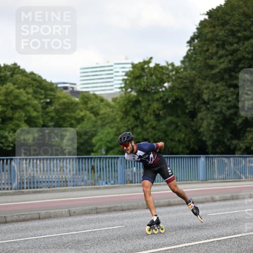 29.06.2025 - hella hamburg halbmarathon Dr. Thomas Lammeyer http://msf.ph/oto/8138554 29.06.2025 08:51:13 Kennedybrücke  meine-sportfotos.de