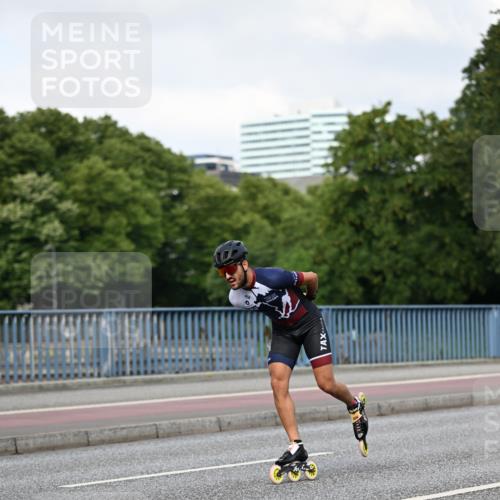 29.06.2025 - hella hamburg halbmarathon Dr. Thomas Lammeyer http://msf.ph/oto/8138555 29.06.2025 08:51:13 Kennedybrücke  meine-sportfotos.de