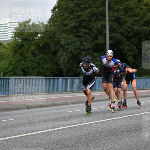 29.06.2025 - hella hamburg halbmarathon Dr. Thomas Lammeyer http://msf.ph/oto/8138584 29.06.2025 08:51:24 Kennedybrücke  meine-sportfotos.de