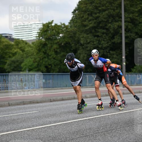 29.06.2025 - hella hamburg halbmarathon Dr. Thomas Lammeyer http://msf.ph/oto/8138586 29.06.2025 08:51:24 Kennedybrücke  meine-sportfotos.de