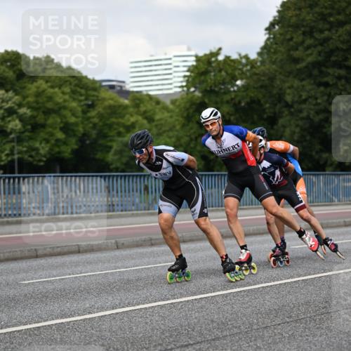 29.06.2025 - hella hamburg halbmarathon Dr. Thomas Lammeyer http://msf.ph/oto/8138588 29.06.2025 08:51:25 Kennedybrücke  meine-sportfotos.de