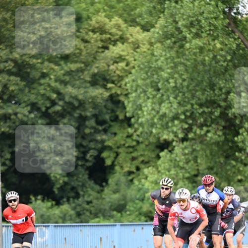 29.06.2025 - hella hamburg halbmarathon Dr. Thomas Lammeyer http://msf.ph/oto/8138607 29.06.2025 08:51:41 Kennedybrücke  meine-sportfotos.de