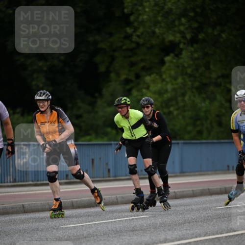 29.06.2025 - hella hamburg halbmarathon Dr. Thomas Lammeyer http://msf.ph/oto/8138608 29.06.2025 09:02:26 Kennedybrücke  meine-sportfotos.de
