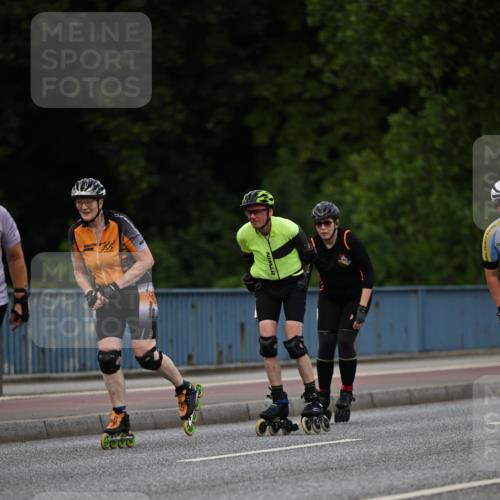 29.06.2025 - hella hamburg halbmarathon Dr. Thomas Lammeyer http://msf.ph/oto/8138609 29.06.2025 09:02:26 Kennedybrücke  meine-sportfotos.de