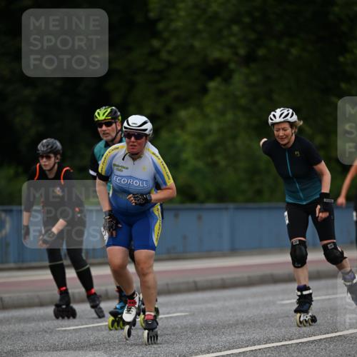 29.06.2025 - hella hamburg halbmarathon Dr. Thomas Lammeyer http://msf.ph/oto/8138611 29.06.2025 09:02:27 Kennedybrücke  meine-sportfotos.de
