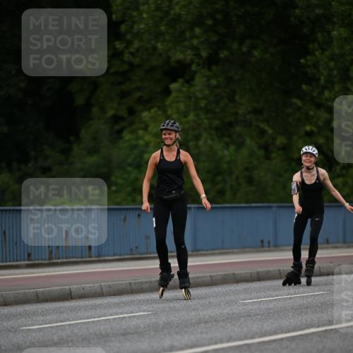 29.06.2025 - hella hamburg halbmarathon Dr. Thomas Lammeyer http://msf.ph/oto/8138638 29.06.2025 09:02:28 Kennedybrücke  meine-sportfotos.de