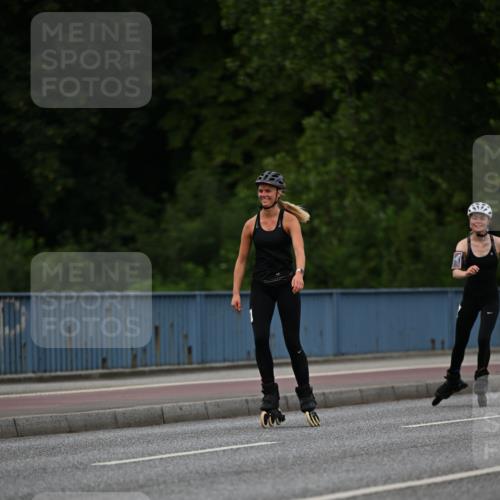 29.06.2025 - hella hamburg halbmarathon Dr. Thomas Lammeyer http://msf.ph/oto/8138654 29.06.2025 09:02:28 Kennedybrücke  meine-sportfotos.de