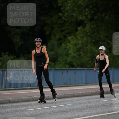 29.06.2025 - hella hamburg halbmarathon Dr. Thomas Lammeyer http://msf.ph/oto/8138658 29.06.2025 09:02:28 Kennedybrücke  meine-sportfotos.de