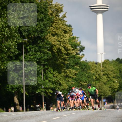 29.06.2025 - hella hamburg halbmarathon Dr. Thomas Lammeyer http://msf.ph/oto/8138688 29.06.2025 08:52:53 Kennedybrücke  meine-sportfotos.de