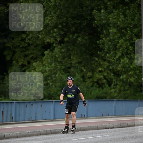 29.06.2025 - hella hamburg halbmarathon Dr. Thomas Lammeyer http://msf.ph/oto/8138711 29.06.2025 09:02:48 Kennedybrücke  meine-sportfotos.de