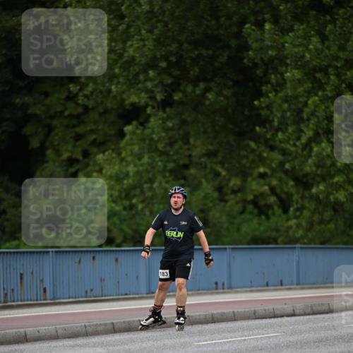 29.06.2025 - hella hamburg halbmarathon Dr. Thomas Lammeyer http://msf.ph/oto/8138712 29.06.2025 09:02:48 Kennedybrücke  meine-sportfotos.de