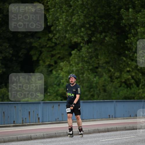 29.06.2025 - hella hamburg halbmarathon Dr. Thomas Lammeyer http://msf.ph/oto/8138715 29.06.2025 09:02:49 Kennedybrücke  meine-sportfotos.de