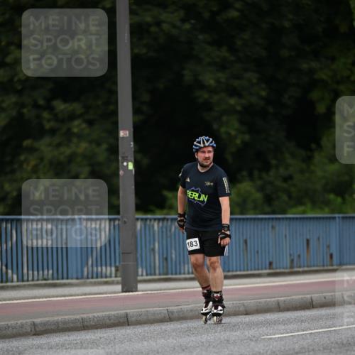 29.06.2025 - hella hamburg halbmarathon Dr. Thomas Lammeyer http://msf.ph/oto/8138723 29.06.2025 09:02:50 Kennedybrücke  meine-sportfotos.de