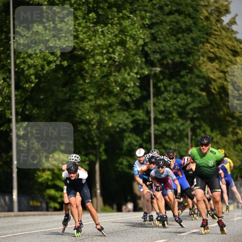 29.06.2025 - hella hamburg halbmarathon Dr. Thomas Lammeyer http://msf.ph/oto/8138739 29.06.2025 08:52:57 Kennedybrücke  meine-sportfotos.de
