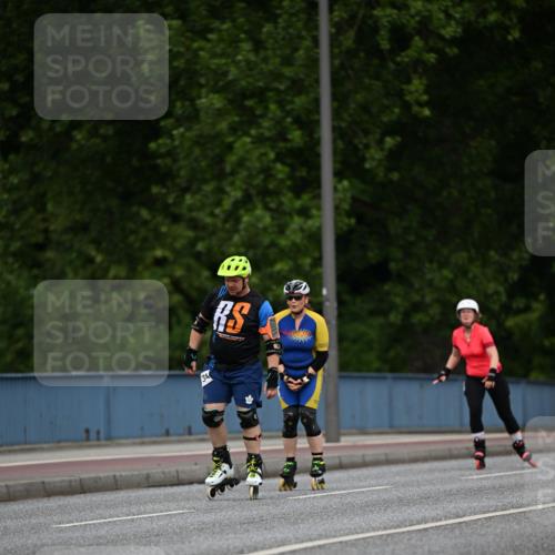 29.06.2025 - hella hamburg halbmarathon Dr. Thomas Lammeyer http://msf.ph/oto/8138750 29.06.2025 09:03:12 Kennedybrücke  meine-sportfotos.de