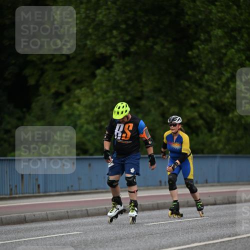 29.06.2025 - hella hamburg halbmarathon Dr. Thomas Lammeyer http://msf.ph/oto/8138756 29.06.2025 09:03:13 Kennedybrücke  meine-sportfotos.de