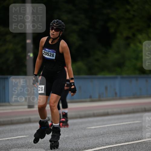 29.06.2025 - hella hamburg halbmarathon Dr. Thomas Lammeyer http://msf.ph/oto/8138771 29.06.2025 09:03:16 Kennedybrücke  meine-sportfotos.de