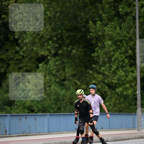 29.06.2025 - hella hamburg halbmarathon Dr. Thomas Lammeyer http://msf.ph/oto/8138773 29.06.2025 09:03:20 Kennedybrücke  meine-sportfotos.de