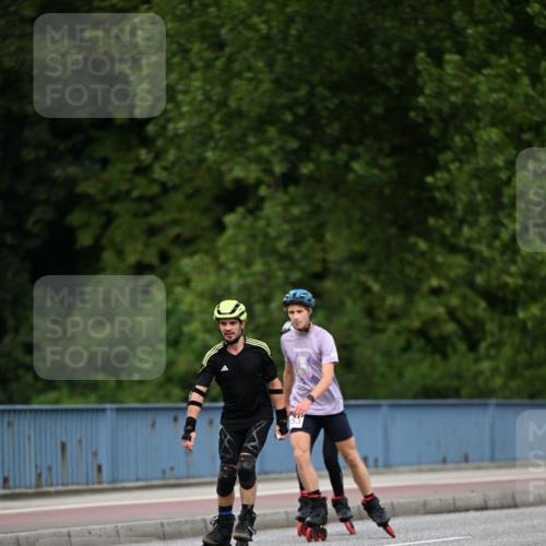 29.06.2025 - hella hamburg halbmarathon Dr. Thomas Lammeyer http://msf.ph/oto/8138777 29.06.2025 09:03:20 Kennedybrücke  meine-sportfotos.de