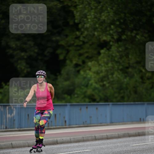 29.06.2025 - hella hamburg halbmarathon Dr. Thomas Lammeyer http://msf.ph/oto/8138809 29.06.2025 09:03:27 Kennedybrücke  meine-sportfotos.de