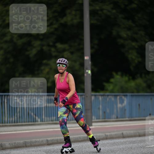 29.06.2025 - hella hamburg halbmarathon Dr. Thomas Lammeyer http://msf.ph/oto/8138815 29.06.2025 09:03:28 Kennedybrücke  meine-sportfotos.de
