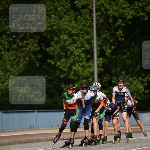 29.06.2025 - hella hamburg halbmarathon Dr. Thomas Lammeyer http://msf.ph/oto/8138835 29.06.2025 08:53:37 Kennedybrücke  meine-sportfotos.de