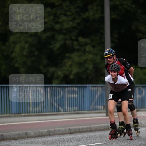 29.06.2025 - hella hamburg halbmarathon Dr. Thomas Lammeyer http://msf.ph/oto/8138840 29.06.2025 09:03:42 Kennedybrücke  meine-sportfotos.de