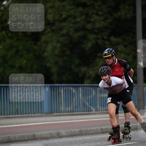 29.06.2025 - hella hamburg halbmarathon Dr. Thomas Lammeyer http://msf.ph/oto/8138842 29.06.2025 09:03:42 Kennedybrücke  meine-sportfotos.de