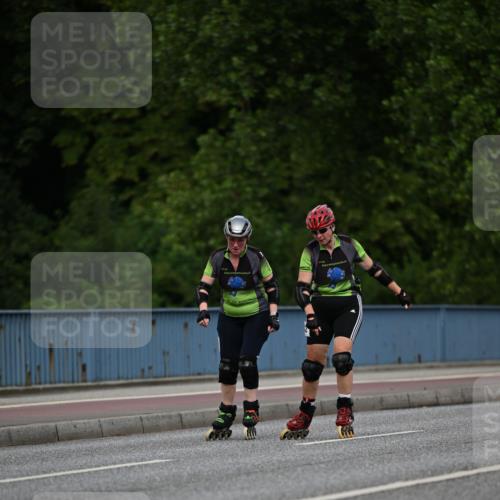 29.06.2025 - hella hamburg halbmarathon Dr. Thomas Lammeyer http://msf.ph/oto/8138861 29.06.2025 09:03:45 Kennedybrücke  meine-sportfotos.de