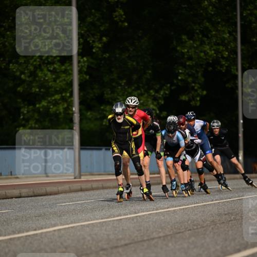 29.06.2025 - hella hamburg halbmarathon Dr. Thomas Lammeyer http://msf.ph/oto/8138867 29.06.2025 08:53:44 Kennedybrücke  meine-sportfotos.de