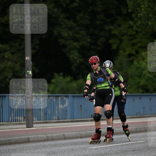 29.06.2025 - hella hamburg halbmarathon Dr. Thomas Lammeyer http://msf.ph/oto/8138881 29.06.2025 09:03:46 Kennedybrücke  meine-sportfotos.de