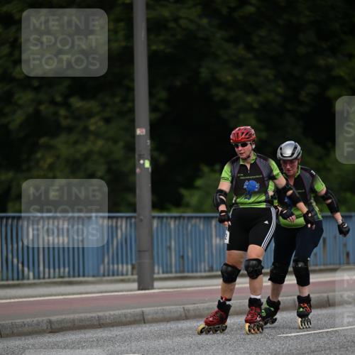 29.06.2025 - hella hamburg halbmarathon Dr. Thomas Lammeyer http://msf.ph/oto/8138883 29.06.2025 09:03:47 Kennedybrücke  meine-sportfotos.de