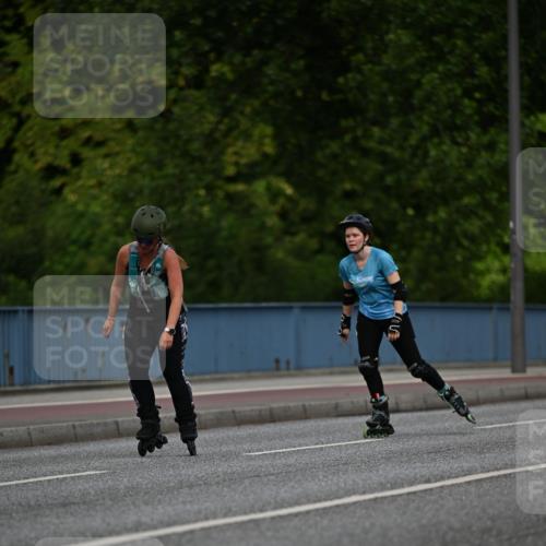 29.06.2025 - hella hamburg halbmarathon Dr. Thomas Lammeyer http://msf.ph/oto/8138901 29.06.2025 09:03:52 Kennedybrücke  meine-sportfotos.de