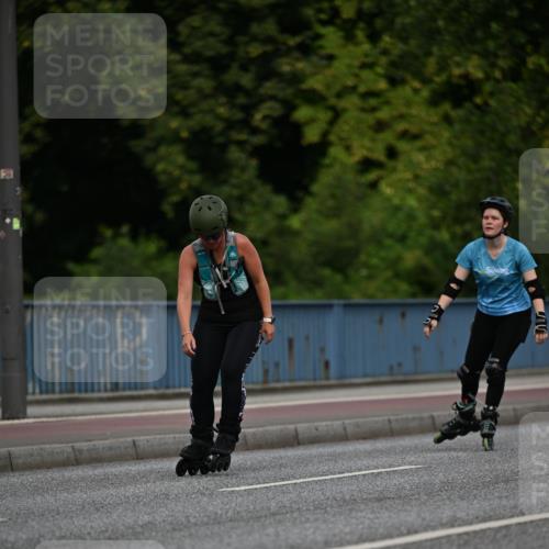29.06.2025 - hella hamburg halbmarathon Dr. Thomas Lammeyer http://msf.ph/oto/8138906 29.06.2025 09:03:53 Kennedybrücke  meine-sportfotos.de