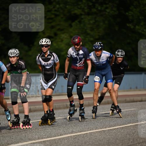 29.06.2025 - hella hamburg halbmarathon Dr. Thomas Lammeyer http://msf.ph/oto/8138914 29.06.2025 08:53:46 Kennedybrücke  meine-sportfotos.de