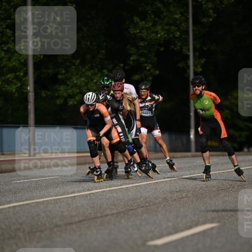 29.06.2025 - hella hamburg halbmarathon Dr. Thomas Lammeyer http://msf.ph/oto/8138923 29.06.2025 08:54:18 Kennedybrücke  meine-sportfotos.de