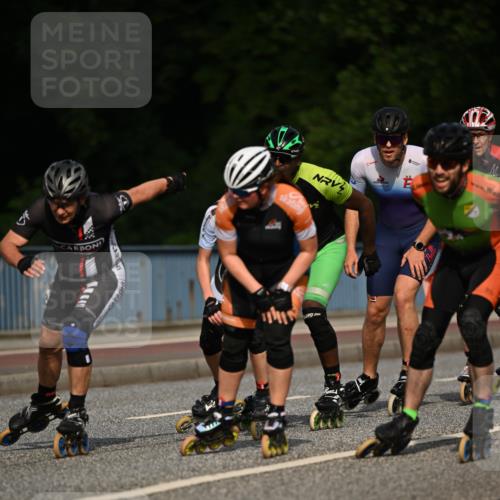 29.06.2025 - hella hamburg halbmarathon Dr. Thomas Lammeyer http://msf.ph/oto/8138957 29.06.2025 08:54:21 Kennedybrücke  meine-sportfotos.de