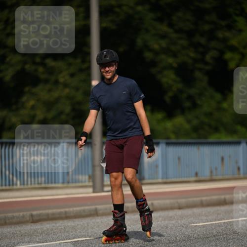 29.06.2025 - hella hamburg halbmarathon Dr. Thomas Lammeyer http://msf.ph/oto/8138981 29.06.2025 09:04:04 Kennedybrücke  meine-sportfotos.de