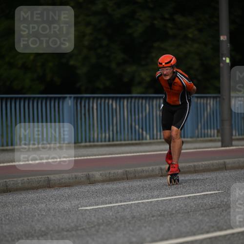 29.06.2025 - hella hamburg halbmarathon Dr. Thomas Lammeyer http://msf.ph/oto/8139002 29.06.2025 08:55:06 Kennedybrücke  meine-sportfotos.de