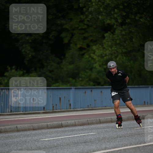 29.06.2025 - hella hamburg halbmarathon Dr. Thomas Lammeyer http://msf.ph/oto/8139012 29.06.2025 08:55:15 Kennedybrücke  meine-sportfotos.de