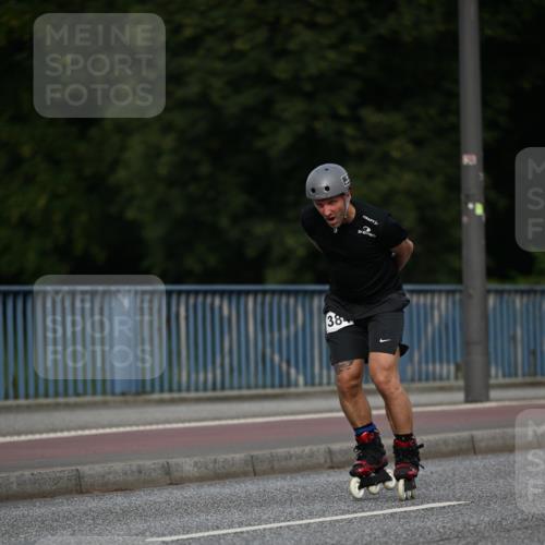29.06.2025 - hella hamburg halbmarathon Dr. Thomas Lammeyer http://msf.ph/oto/8139021 29.06.2025 08:55:17 Kennedybrücke  meine-sportfotos.de